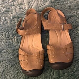 Keen Women's Tan Sandals